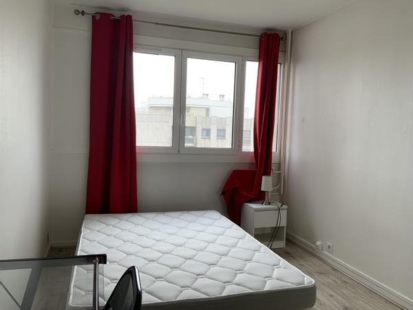 Colocation / Appartement 6 pièces de 100 m², Choisy-le-Roi, Square Salvador Allende / Photo 2