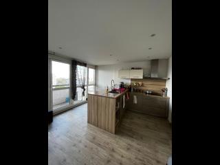 Colocation / Appartement 6 pièces de 100 m², Choisy-le-Roi, Square Salvador Allende