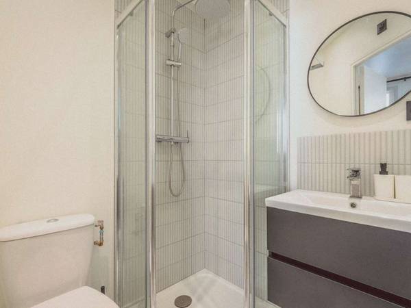 Colocation / Maison 10 pièces de 285 m², Paris, Villa Albert Robida / Photo 19