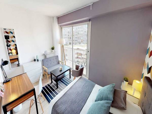 Spolubydlení / Byt 4 pokoje o ploše 80 m², Paris, Rue d'Hautpoul / Fotografie 2