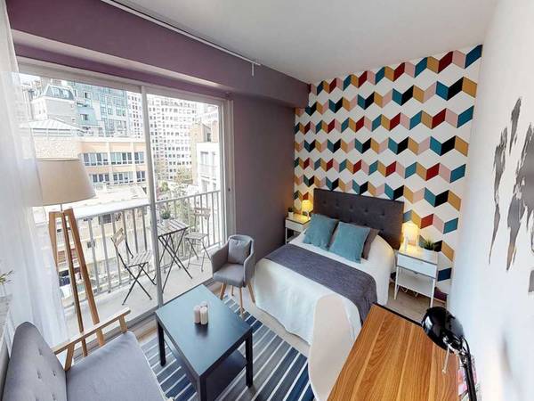 Colocation / Appartement 4 pièces de 80 m², Paris, Rue d'Hautpoul / Photo 2