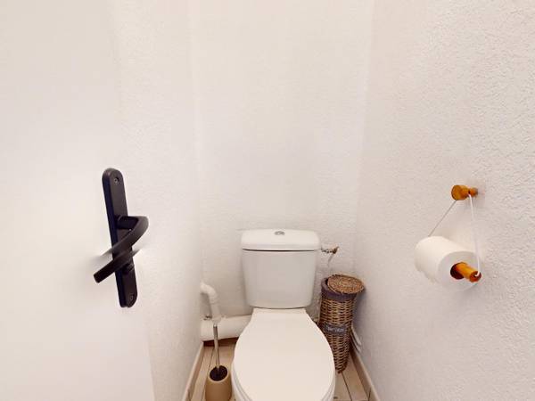 Location / Appartement 3 pièces de 58 m², Nîmes, Rue Georges Méliès / Photo 23