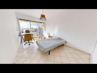 Flatsharing / 5-bedroom flat · 100 m², Villeurbanne, Cours Tolstoï