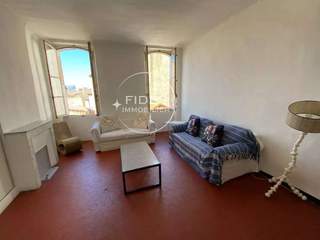 Affitto / 2 rooms apartment · 51 m², Marseille, Rue Saint Antoine