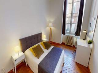 Flatsharing / 5-bedroom flat · 120 m², Toulouse, Rue Peyras
