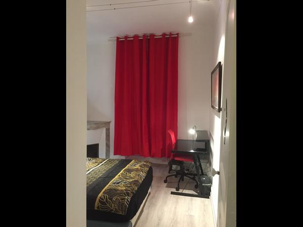 Colocation / Appartement 4 pièces de 47 m², Nice, Rue Michel Ange / Photo 2