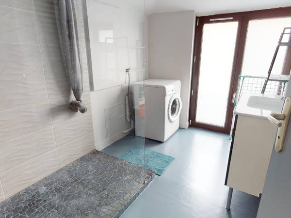 Colocation / Appartement 5 pièces de 95 m², Saint-Étienne, Rue Gambetta / Photo 21