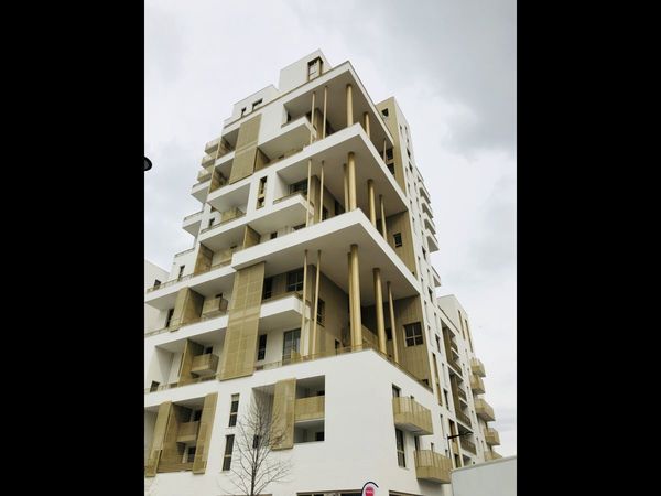 Colocation / Appartement 4 pièces de 75 m², Aubervilliers, Rue Waldeck Rochet / Photo 2