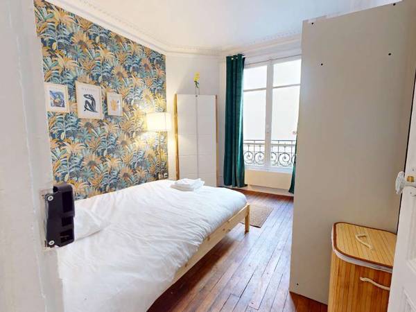 Colocation / Appartement 5 pièces de 89 m², Paris, Boulevard Victor / Photo 2