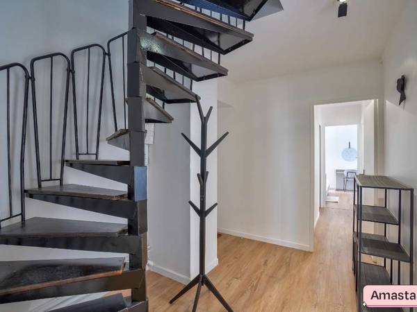 Colocation / Appartement 6 pièces de 110 m², Évry-Courcouronnes, Place des Miroirs / Photo 10