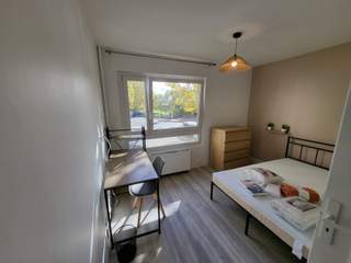 Flatsharing / 4-bedroom flat · 84 m², Oullins-Pierre-Bénite, Boulevard de l'Europe