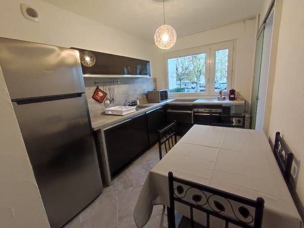 Colocation / Appartement 4 pièces de 84 m², Oullins-Pierre-Bénite, Boulevard de l'Europe / Photo 2