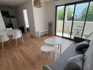 Coliving space / 4-bedroom flat · 65 m², Bordeaux, Cours Louis Fargue