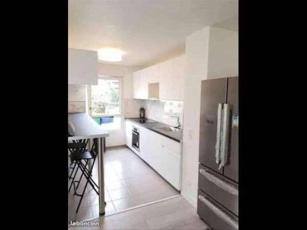 Colocation / Appartement 5 pièces de 95 m², Saint-Ouen-sur-Seine, Boulevard Victor Hugo / Photo 2