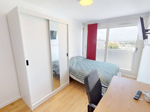 Flatsharing / 5-bedroom flat · 100 m², Brest, Rue d'Anjou / Photo 2