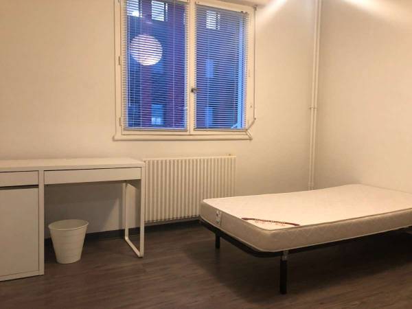 Flatsharing / 6-bedroom flat · 101 m², Villeurbanne, Boulevard du 11 Novembre 1918 / Photo 2