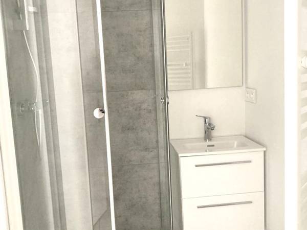 Colocation / Appartement 5 pièces de 74 m², Rennes, Rue Charles de Kergariou / Photo 12