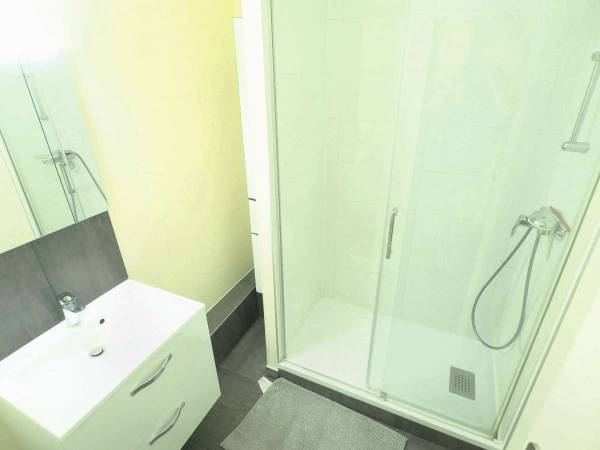 Colocation / Appartement 5 pièces de 79 m², Rennes, Cours de Bilbao / Photo 2