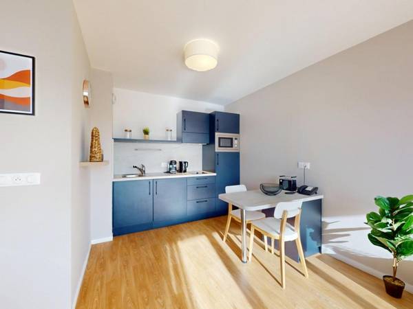 Location / Appartement 2 pièces de 41 m², Rouen, 64 Rue Saint Julien, / Photo 2