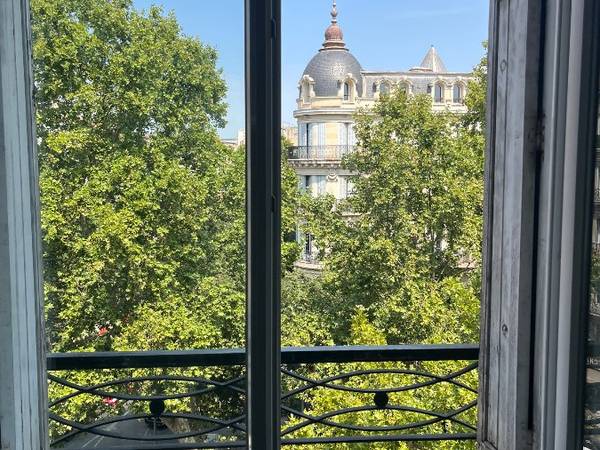 Colocation / Appartement 4 pièces de 110 m², Marseille, La Canebière / Photo 2