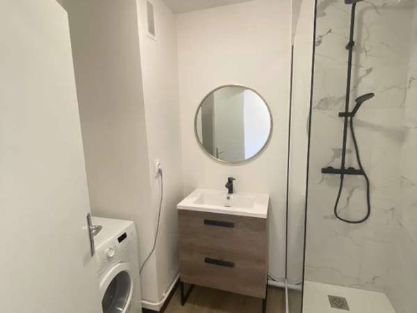 Colocation / Appartement 4 pièces de 82 m², Limoges, Rue des Palmiers / Photo 3