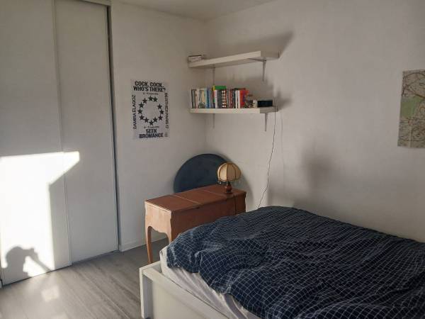 Colocation / Maison 7 pièces de 93 m², Saint-Denis, Rue Maria Leonor Rubiano / Photo 2