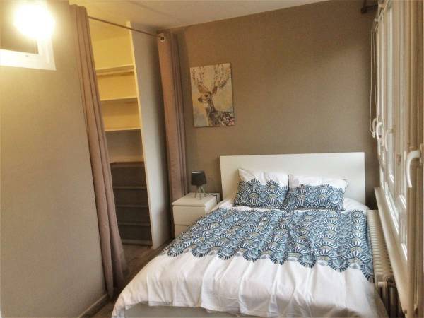 Colocation / Appartement 5 pièces de 81 m², Vénissieux, Rue Pierre Brossolette / Photo 2