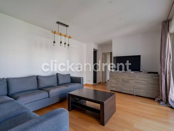 Colocation / Appartement 6 pièces de 112 m², Nanterre / Photo 2