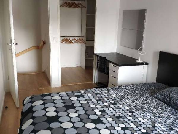 Colocation / Appartement 4 pièces de 83 m², Talence, Avenue Georges Lasserre / Photo 2