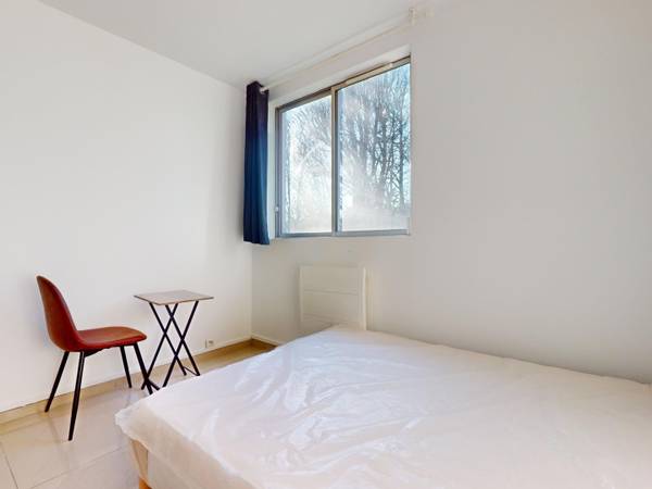 Colocation / Appartement 5 pièces de 67 m², Sarcelles, Route de Garges / Photo 2