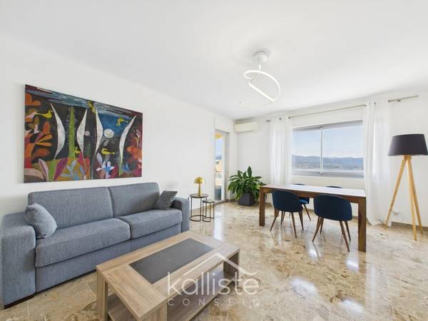 Location / Appartement 3 pièces de 87 m², Ajaccio, Avenue de la Liberation / Photo 2