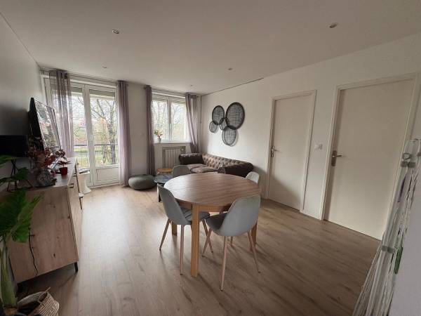 Colocation / Appartement 5 pièces de 72 m², Lille, Façade de l'Esplanade / Photo 2