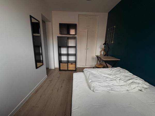 Colocation / Appartement 5 pièces de 72 m², Lille, Façade de l'Esplanade / Photo 6