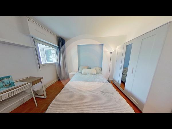 Colocation / Appartement 6 pièces de 86 m², Paris, Place de la Montagne du Goulet / Photo 2