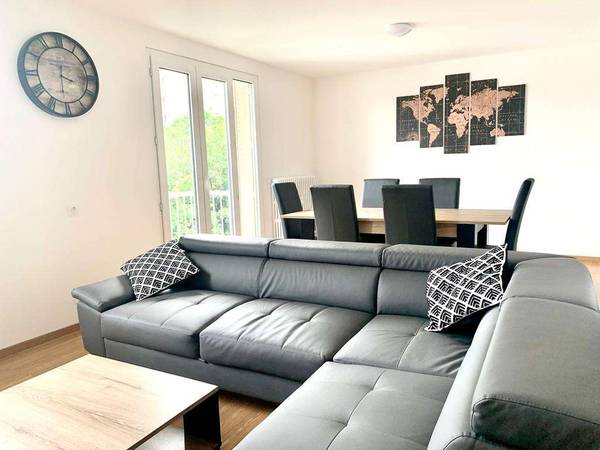 Colocation / Appartement 5 pièces de 87 m², Besançon, Rue de Fontaine-Écu / Photo 2