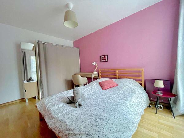 Colocation / Appartement 6 pièces de 96 m², Les Ulis, Rue des Millepertuis / Photo 17
