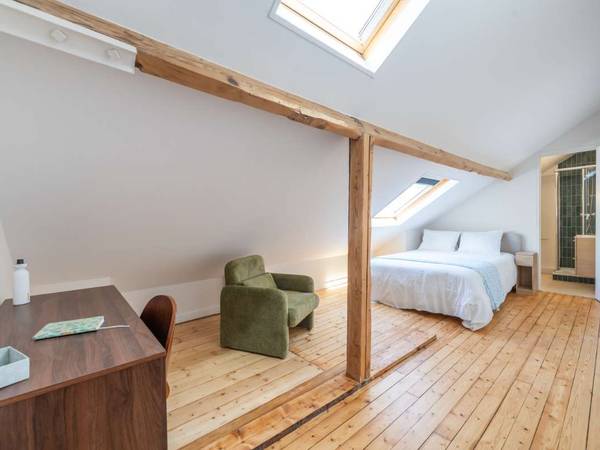 Coliving / Maison 10 pièces de 250 m², Nanterre, Rue de Bezons / Photo 17