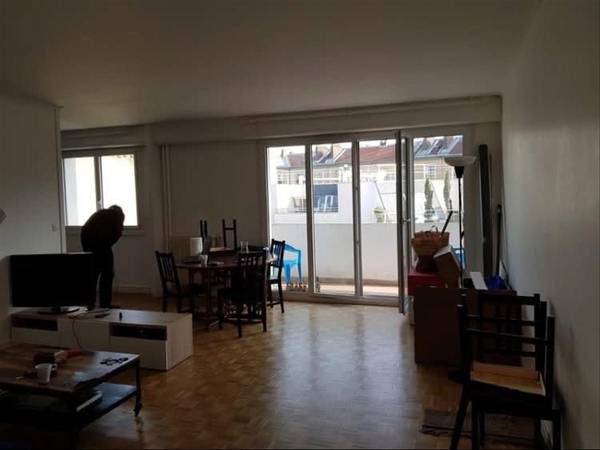 Sous-location / Appartement 6 pièces de 105 m², Paris / Photo 2