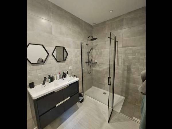 Colocation / Appartement 7 pièces de 135 m², Le Mans, Avenue du Général Leclerc / Photo 2