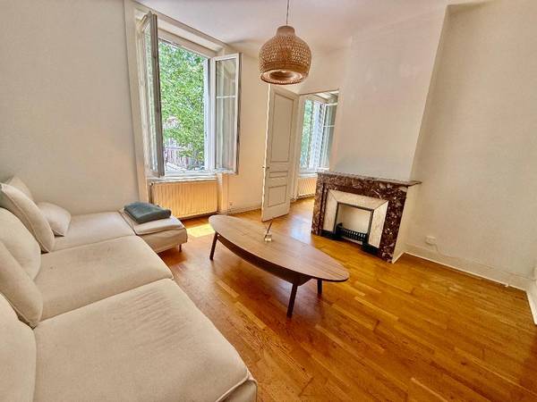 Colocation / Appartement 3 pièces de 68 m², Saint-Étienne, Cours Fauriel / Photo 2