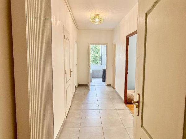 Colocation / Appartement 3 pièces de 68 m², Saint-Étienne, Cours Fauriel / Photo 7