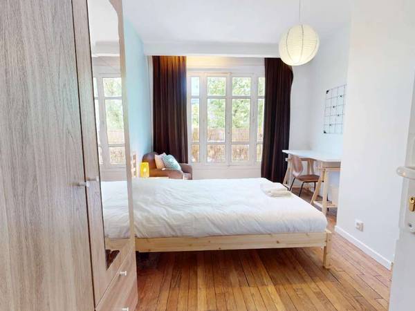 Colocation / Appartement 5 pièces de 89 m², Paris, Boulevard Victor / Photo 2