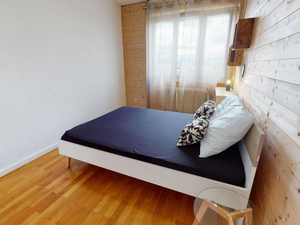 Colocation / Appartement 4 pièces de 73 m², Tassin-la-Demi-Lune, Avenue du Général Dwight Eisenhower / Photo 2