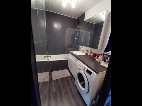 Colocation / Appartement 4 pièces de 85 m², Villeurbanne, Rue du Tonkin / Photo 2