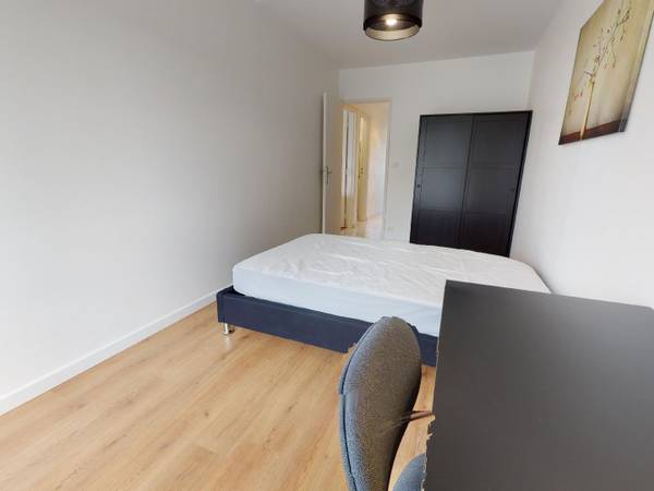 Colocation / Appartement 5 pièces de 85 m², Talence, Rue Fenelon / Photo 2