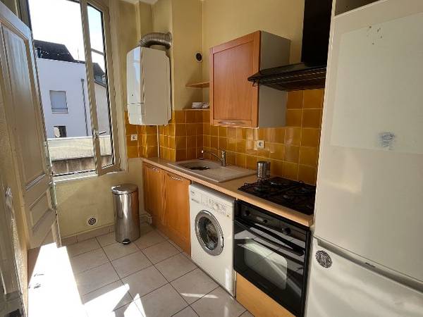 Colocation / Appartement 3 pièces de 56 m², Dijon, Rue Ledru Rollin / Photo 2
