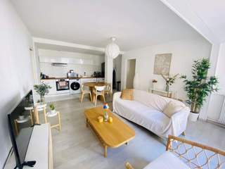 Colocation / Appartement 4 pièces de 74 m², Marseille, Rue Emile Duclaux