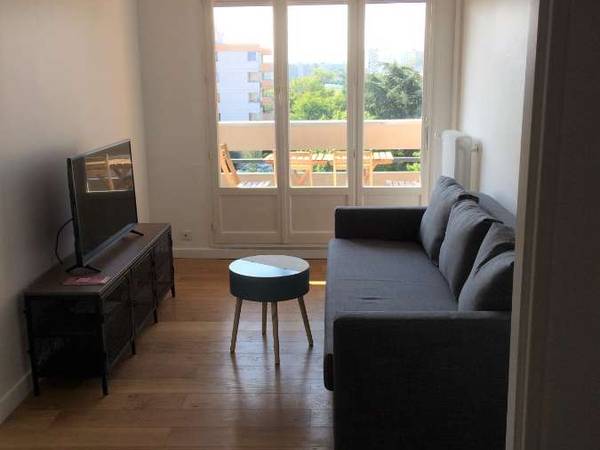 Colocation / Appartement 5 pièces de 82 m², Vénissieux, Boulevard Marcel Sembat / Photo 9
