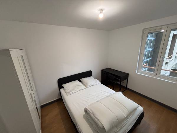 Colocation / Appartement 4 pièces de 74 m², Clermont-Ferrand, Rue Philippe Lebon / Photo 12