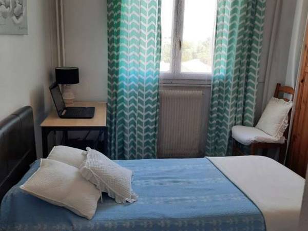 Chambre pour étudiant / Appartement 3 pièces de 13 m², Bordeaux, Rue Bernard Carmouze / Photo 2